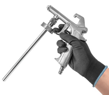 ПИСТОЛЕТ-РАСПЫЛИТЕЛЬ ДЛЯ ОБСЛУЖИВАНИЯ И АККУМУЛЯТОРА ПРОФИЛЕЙ АВТОМОБИЛЬНЫХ ШАССИ