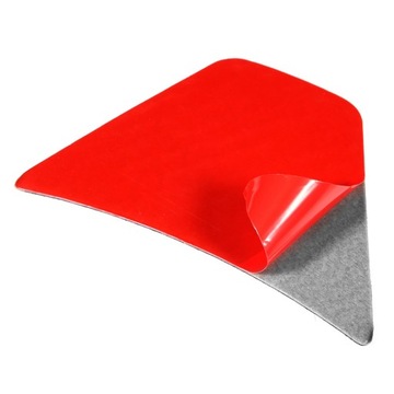 NÁLEPKA NA VOLANT Z VLÁKNA  UHLÍKOVÉHO DO TOYOTA CAMRY 2018-2019