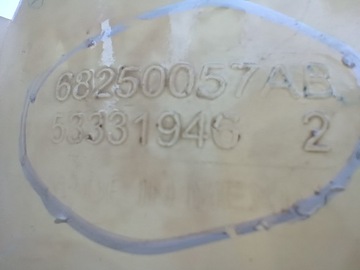 JEEP OE 68250057AB COMPASS NÁDRŽ VYROVNÁVACÍ