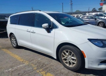 Chrysler Voyager V 2021 Chrysler Voyager 2021, 3.6L, LXI, od ubezpieczalni, zdjęcie 3