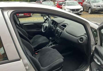 Fiat Punto Punto 2012 Hatchback 3d 1.2 8v 69KM 2015 Fiat Punto 2012 1,2 69KM Klimatyzacja Bluetooth 1.2 Benzyna 69KM, zdjęcie 15