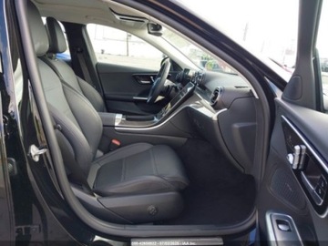 Mercedes Klasa C W206 2023 Mercedes-Benz Klasa C C 300 sedan 2.0 Benzyna 255KM, zdjęcie 9