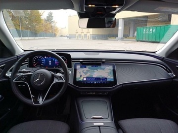 Mercedes Klasa E W214 Sedan 2.0 220d 197KM 2024 Mercedes-Benz E 220, zdjęcie 14