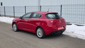 Alfa Romeo Giulietta Nuova II Hatchback 5d 1.4 TB 16v 120KM 2012 Alfa Romeo Giulietta niski przebieg Bezwypadkowa Jezdzi perfekcyjnie 1.4, zdjęcie 4