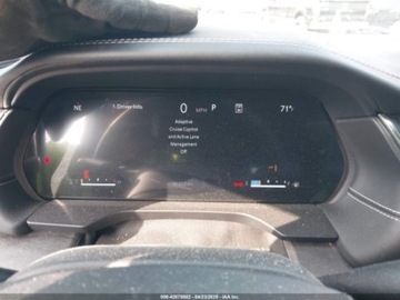 Jeep Grand Cherokee V 2023 Jeep Grand Cherokee L Overland 2023 3.6l 3.6 Benzyna 293KM, zdjęcie 10