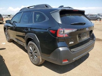 Subaru 2024 Subaru Outback 2024, 2.5L, 4x4, ONYX EDITION, po gradobiciu 2.5 Benzyna, zdjęcie 4