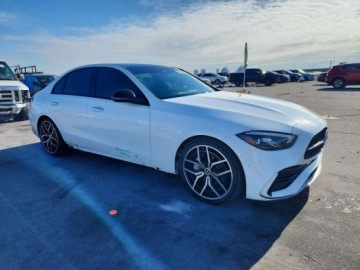 Mercedes Klasa C W206 2022 Mercedes-Benz Klasa C 300 4Matic 2022 2.0 Benzyna 255KM, zdjęcie 4