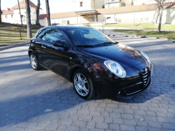Alfa Romeo MiTo Hatchback 3d 1.4 16v 78KM 2008 ALFA ROMEO MITO 1.4