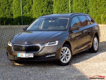 Skoda Octavia III Kombi Facelifting 2.0 TDI 150KM 2020 Skoda Octavia 150KM Led Parkdistance Navi Digital Automat 2.0 Diesel 150KM, zdjęcie 2