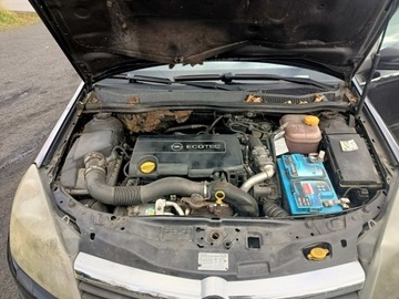 Opel Astra H Hatchback 5d 1.7 CDTI ECOTEC 110KM 2007 Opel Astra 1.7CDTI 110km 07r, zdjęcie 7