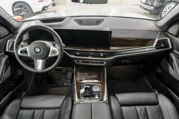 BMW X5 G05 SUV Facelifting 3.0 40i 381KM 2025 BMW X5 xDrive40i, Dostępny od ręki!, zdjęcie 14