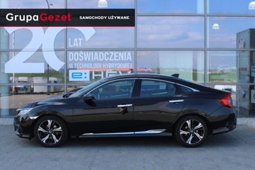 Honda Civic X Sedan 4d 1.5 VTEC Turbo 182KM 2018 Honda Civic 1.5 V-TEC Executive 182KM CVT pierwszy właściciel, zdjęcie 1