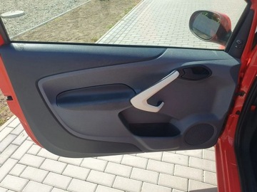 Ford Ka III 1.2 Duratec 69KM 2009 Ford KA 1.2 Beznyna Wspomaganie kierownicy 2009r, zdjęcie 16