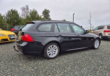 BMW Seria 3 E90-91-92-93 Touring E91 2.0 318d 143KM 2010 BMW Seria 3 2,0 143 KM M-Pakiet Nowy Rozrzad Kamera PDC Xenon Navi, zdjęcie 37