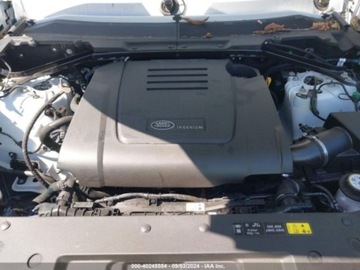 Land Rover Defender IV (L663) 2024 Land Rover Defender p300, 2024r., 4x4, 2.0L 2.0 Benzyna 296KM, zdjęcie 11