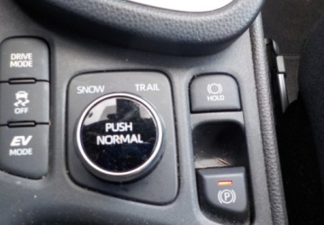 Toyota 2023 Toyota Yaris Cross 4X4 Okazja 1.5 Hybryda 92KM, zdjęcie 25