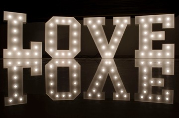 Надпись LOVE с лампочками на СВАДЬБУ 100 см ПРОИЗВОДИТЕЛЬ
