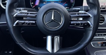 Mercedes Klasa E W213 Limuzyna Plug-in Facelifting 2.0 300e 320KM 2020 Mercedes-Benz Klasa E Salon PL AMG Line Kamera CarPlay Android Multibeam P, zdjęcie 13