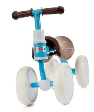 Синий беговел для годовалого Сканди.