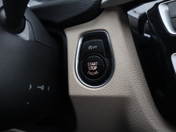 BMW Seria 3 F30-F31-F34 Touring Facelifting 2.0 318d 150KM 2018 BMW 3 318 d, Automat, Skóra, Navi, Klima, zdjęcie 19