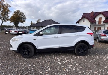 Ford Kuga II SUV 1.6 EcoBoost 150KM 2014 Ford Kuga 1.6B 150KM tytanium stan bdb polskora 1.6 Benzyna 150KM, zdjęcie 2