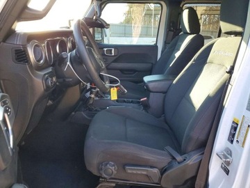 Jeep Gladiator 2023 Jeep Gladiator Overland 2023 3.6 Benzyna 285KM, zdjęcie 7