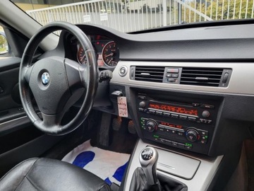 BMW Seria 3 E90-91-92-93 Limuzyna E90 325Xi 218KM 2006 BMW 3 Touring (E91) 325 Xi, Manual, Serwisowany, 4x4,Podgrzewane fotele, zdjęcie 8