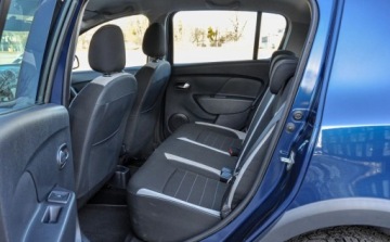 Dacia Sandero II Hatchback 5d Facelifting 0.9 TCe 90KM 2018 Dacia Sandero Stepway Lift 2018 r. Bezwypadkowy 54 tys. km Benzyna 90KM, zdjęcie 7