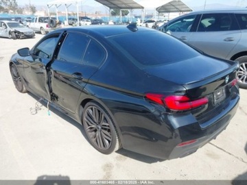 BMW Seria 5 G90-91 2023 BMW Seria 5 530 I 2023 2.0l 2.0 Benzyna 248KM, zdjęcie 3