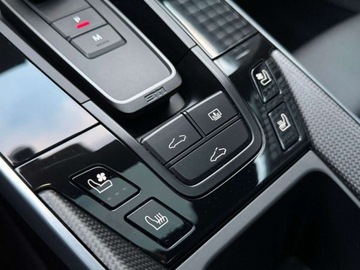 Porsche 911 992 Turbo S 3.7 650KM 2023 Porsche 911 Turbo S 650KM SportDesign Burmester PDLS Szyberdach FV23, zdjęcie 29