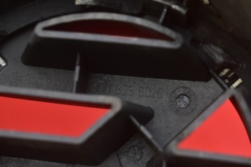 РЕШЕТКА РАДИАТОРА ЧЕРНАЯ 3B0853651L VW PASSAT B5 LIFT 00-05