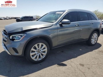 Mercedes GLC C253 2021 Mercedes-Benz GLC 2021r., GLC 300, od ubezpieczalni 2.0 Benzyna 255KM