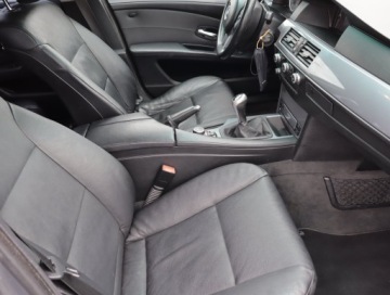 BMW Seria 5 F10-F11 2010 BMW 5 520d, Navi, Klima, Klimatronic, Tempomat, zdjęcie 8