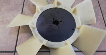 PERKINS 403 404 WIATRAK ŚMIGŁO WENTYLATORA 7 ŁOPAT