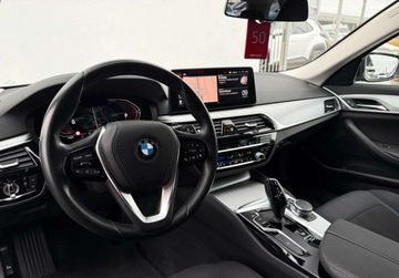 BMW Seria 5 2020 BMW Seria 5 I wlasciciel Podgrzewane fotele Gwarancja Bezwypadkowy FVA, zdjęcie 24