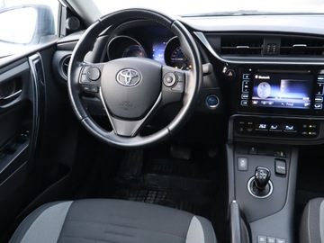 Toyota Auris II Touring Sports Facelifting 1.8 Hybrid 136KM 2015 Toyota Auris Hybrid, Salon Polska, Automat, Klima, zdjęcie 6