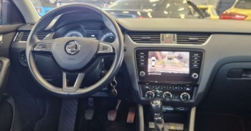 Skoda Octavia III Liftback Facelifting 1.5 TSI ACT 150KM 2019 Skoda Octavia 1.5 TSI 150KM Salon PL Style 1.5 Benzyna 150KM, zdjęcie 8