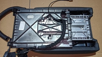 TOVÁRNÍ POSUVNÝ LOKETNÍ OPĚRKA POD MOBIL BMW E39 BARVA ČERNÁ