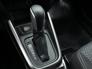 Suzuki Vitara III SUV Facelifting 1.0 BoosterJet 111KM 2018 Suzuki Vitara 1.0 BoosterJet, Salon Polska, zdjęcie 15