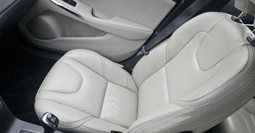 Volvo V40 II Hatchback Facelifting 2.0 D2 120KM 2018 Volvo V40 2018 r. Full LED SKORA nawigacja 2.0 Diesel 120KM, zdjęcie 32