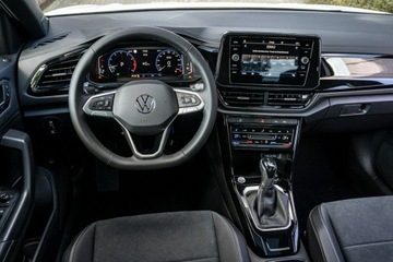 Volkswagen T-Roc I SUV Facelifting 1.5 TSI ACT 150KM 2025 Volkswagen T-Roc Final Edition 1.5 TSI 150 KM DSG, zdjęcie 16