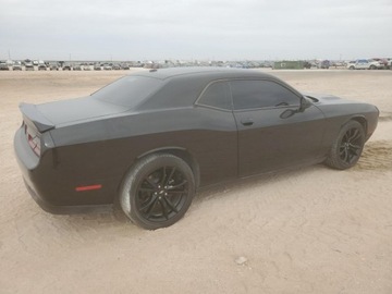 Dodge Challenger III 2018 Dodge Challenger SXT 2018 3.6l 3.6 Benzyna 305KM, zdjęcie 3