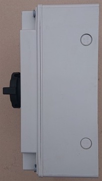 Łącznik wyłącznik główny Siemens 3LD2766-1GP51 3PH 100A 37kW NC/NO skrzynka