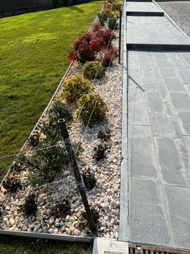 Галька светлая кремовая 25-40мм Giallo Mori 20кг