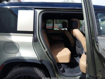 Land Rover Defender IV (L663) 2025 Land Rover Defender 110 P400 S 2025 3.0 Benzyna 395KM, zdjęcie 13