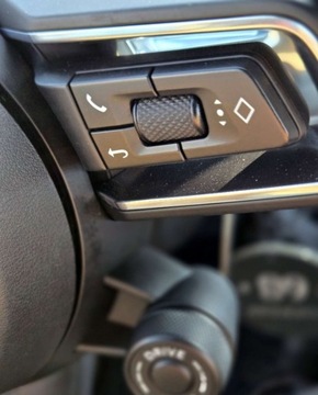 Porsche Macan SUV Facelifting II 2.9 S 380KM 2022 Porsche Macan Perlowykolor Skora Bogata wersja wyposazenia 2.9 Benzyna, zdjęcie 22