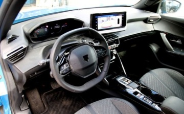 Peugeot 2008 II SUV Facelifting 1.2 PureTech 130KM 2024 Peugeot 2008 PureTech 130 Allure SS EAT8 2024 Polift SalonPLGwarancja od, zdjęcie 3