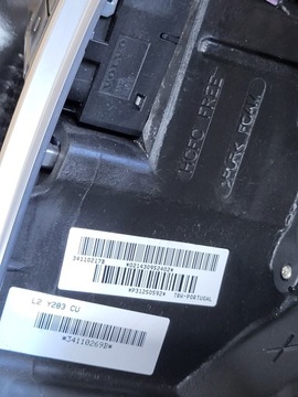 VOLANT KOŽENÁ CHRÓM MULTIFUNKČNÍ OE 31332911 VOLVO V40 II