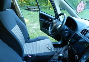 Fiat Sedici 2011 Fiat Sedici AUTOMAT pewny przebieg 1.6 Benzyna 120KM, zdjęcie 9