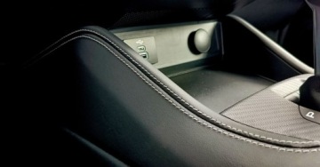 Ford Mustang VI Convertible 2023 5.0 Ti-VCT 446KM 2026 Ford Mustang aktywny wydech wentylowane fotele aktywny tempomat V8 5.0, zdjęcie 9